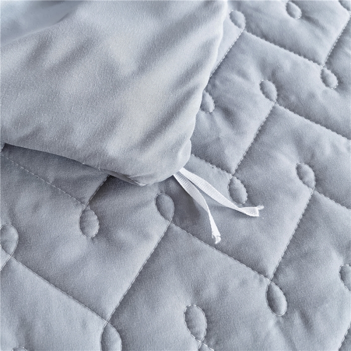 91家纺网 家纺一手货源 找家纺 十个点 2024新款水洗棉磨毛夹棉纤缝床裙套件星辰系列-四件套 灰色