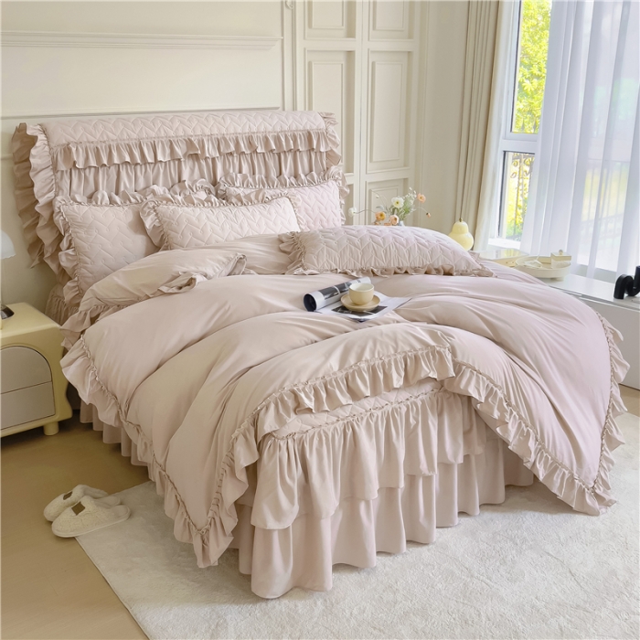 91家纺网 家纺一手货源 找家纺 十个点 2024新款水洗棉磨毛夹棉纤缝床裙套件星辰系列-四件套 浅驼