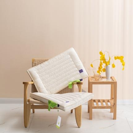 91家纺网 家纺一手货源 找家纺 （总）麦肯锡 2023新款PE软管按摩颗粒枕