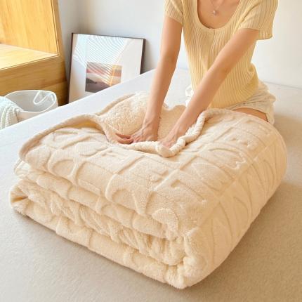 91家纺网 家纺一手货源 找家纺 湘之帛 2024直播新款高克重塔芙蓉绒羊羔绒多功能盖毯毛毯 简爱 白