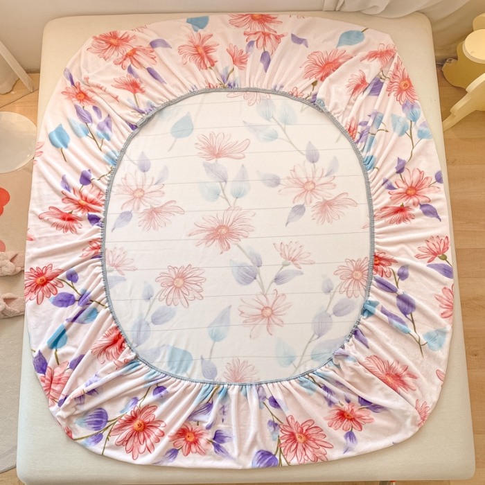 91家纺网 家纺一手货源 找家纺 欧邦 新款印花牛奶绒单品床笠 荷花待放