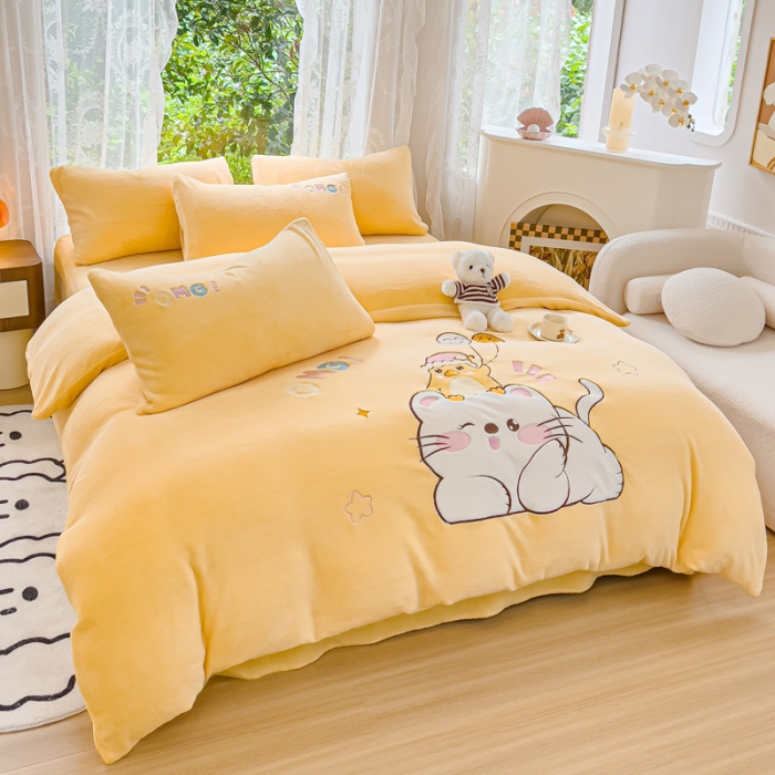 91家纺网 家纺一手货源 找家纺 米瑞娜 2024新款贴布绣牛奶绒四件套 好伙伴-黄