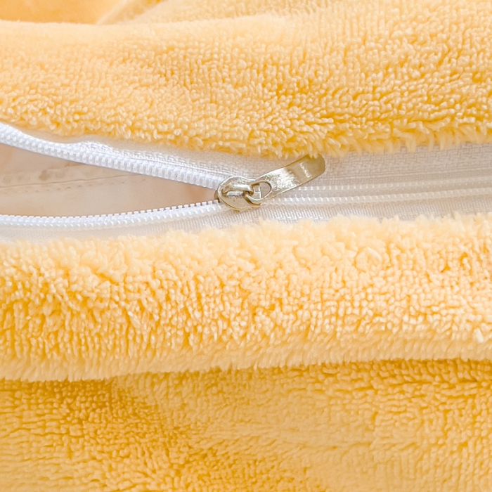 91家纺网 家纺一手货源 找家纺 米瑞娜 2024新款纯色毛巾绣牛奶绒四件套 皮皮狗-黄