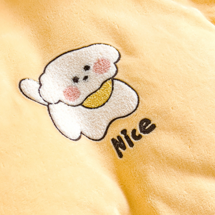 91家纺网 家纺一手货源 找家纺 米瑞娜 2024新款纯色毛巾绣牛奶绒四件套 皮皮狗-黄