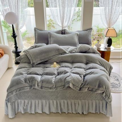 91家纺网 家纺一手货源 找家纺 （总）舒梦琪 2024新款提花牛奶绒夹棉床盖四件套