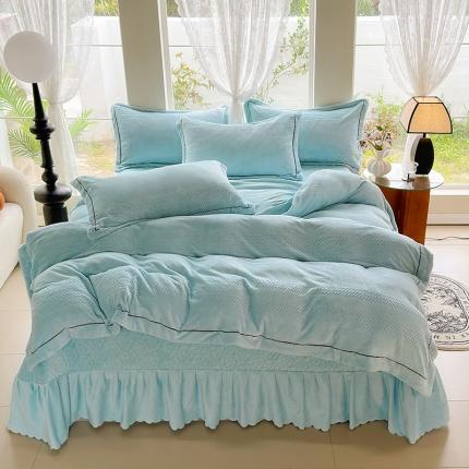 91家纺网 家纺一手货源 找家纺 舒梦琪 2024新款提花牛奶绒夹棉床盖四件套 浅蓝