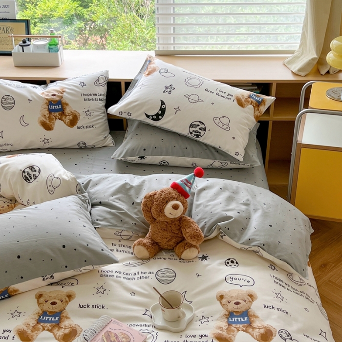 91家纺网 家纺一手货源 找家纺 时年 2023新款全棉印花优选系列四件套 星空小熊