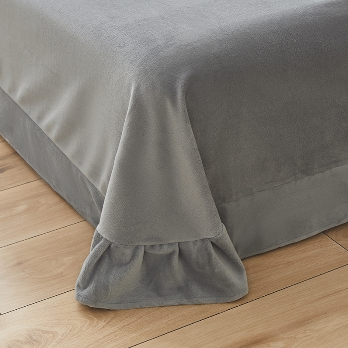 91家纺网 家纺一手货源 找家纺 舒梦琪 2024新款提花牛奶绒夹棉床盖四件套 灰色