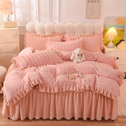 91家纺网 家纺一手货源 找家纺 韩约家纺 2023新款1母婴级兔兔绒牛奶绒韩版四件套-床裙款 依恋（粉玉）