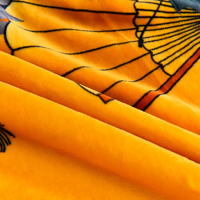 91家纺网 家纺一手货源 找家纺 盈超2023新款A类高克重印花牛奶绒金貂绒床裙款保暖绒四件套 折扇