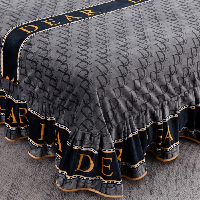 91家纺网 家纺一手货源 找家纺 盈超新款A类高克重印花牛奶绒金貂绒床裙款保暖绒四件套 DEAR风情