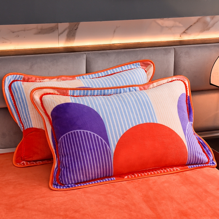 91家纺网 家纺一手货源 找家纺 盈超2023新款A类高克重印花牛奶绒金貂绒床裙款保暖绒四件套 橙色门庭