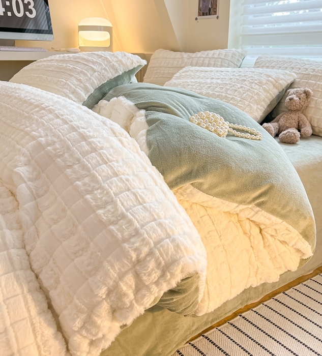 91家纺网 家纺一手货源 找家纺 （总）澳梵 2023新款立体压花兔兔绒牛奶绒四件套