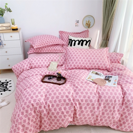 91家纺网 家纺一手货源 找家纺 总）庭笙 新款有氧双股超密暖绒/超柔仿生柔感四件套