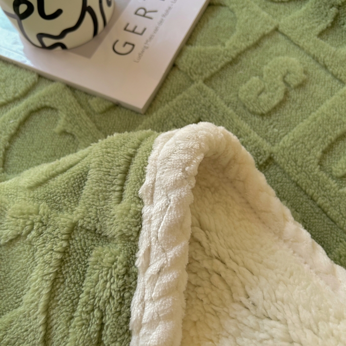 91家纺网 家纺一手货源 找家纺 梦舒羽 2025直播新款高克重塔芙绒羊羔绒多功能盖毯毛毯 简爱 绿