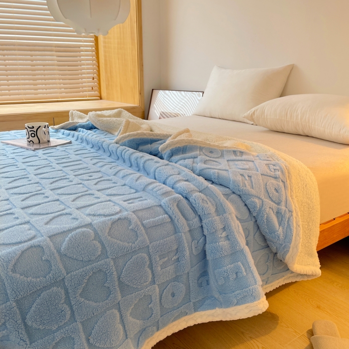 91家纺网 家纺一手货源 找家纺 梦舒羽 2025直播新款高克重塔芙绒羊羔绒多功能盖毯毛毯 简爱 兰