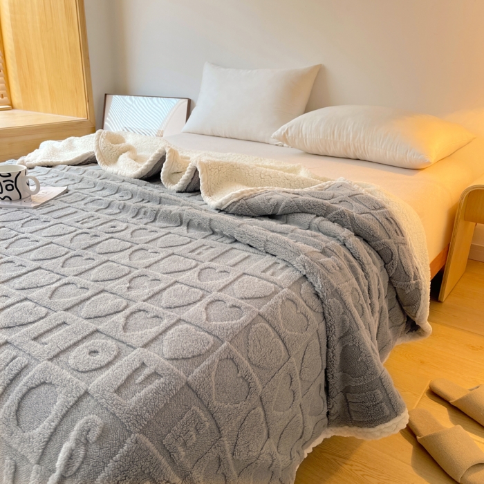 91家纺网 家纺一手货源 找家纺 梦舒羽 2025直播新款高克重塔芙绒羊羔绒多功能盖毯毛毯 简爱 灰