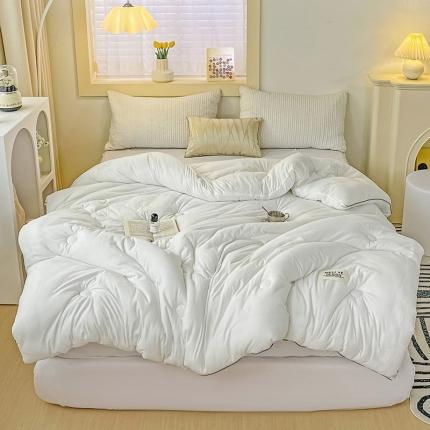 91家纺网 家纺一手货源 找家纺 寐居 2023新款提花暖绒亲肤被纯白