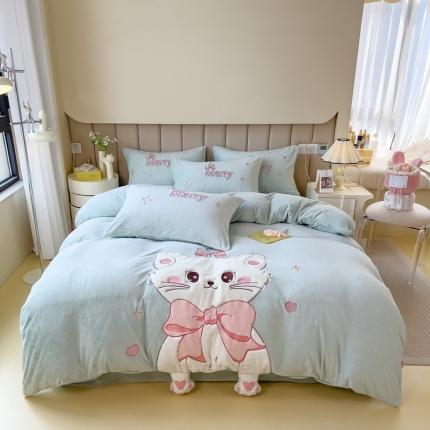 91家纺网 家纺一手货源 找家纺 新款牛奶绒毛绒贴布绣花保暖四件套-玛丽 玛丽-绿