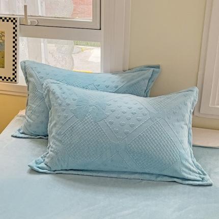 91家纺网 家纺一手货源 找家纺 （总）寐居家纺 2023年高克重烂花牛奶绒枕套