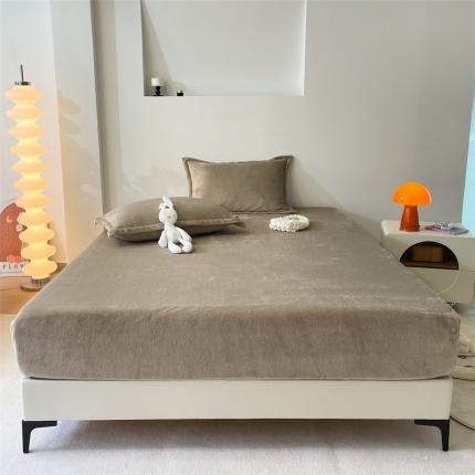 91家纺网 家纺一手货源 找家纺 （总）兰紫橙双面绒纯色法兰绒牛奶绒单床笠、床笠三件套