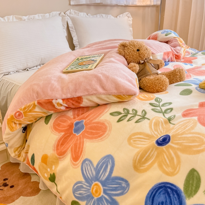 91家纺网 家纺一手货源 找家纺 眠博士 2023新款系列9印花简单款三件套 简单款单被套-花漾粉