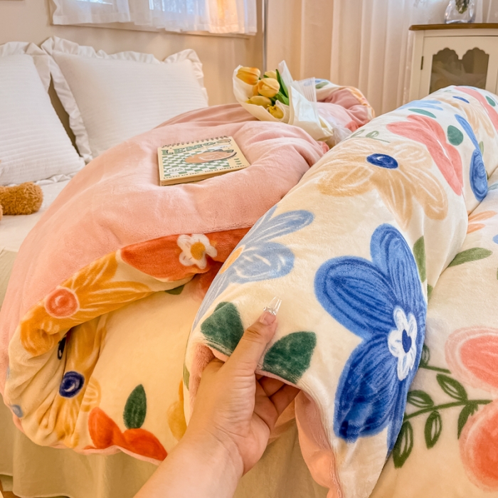 91家纺网 家纺一手货源 找家纺 眠博士 2023新款系列9印花简单款三件套 简单款单被套-花漾粉