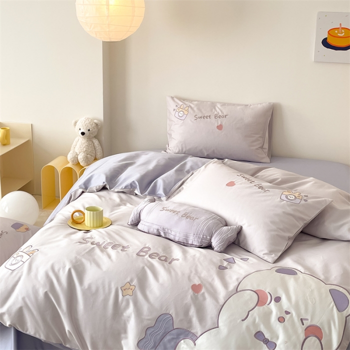 91家纺网 家纺一手货源 找家纺 西西家居 2023新款100支澳棉四件套快乐熊仔