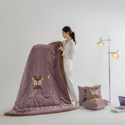 91家纺网 家纺一手货源 找家纺 （总）雷娜家居加厚5斤长毛绒可爱围巾鹿抱枕被