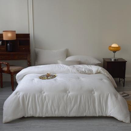 91家纺网 家纺一手货源 找家纺 （总）德芙 2023新款全棉40s大提花酒店风冬被