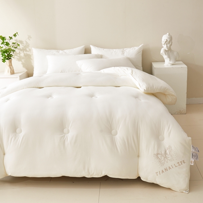 91家纺网 家纺一手货源 找家纺 德芙 2023新款暖绒小提花冬被 春秋被 被子 被芯 碱米白