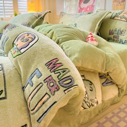 91家纺网 家纺一手货源 找家纺 柒月家居 2023新款迪士尼雪花绒四件套 玩具总动员