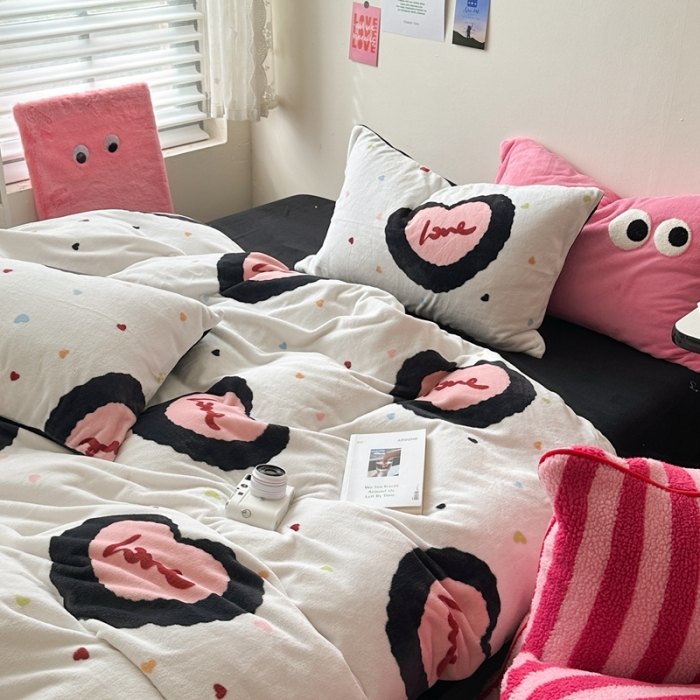 91家纺网 家纺一手货源 找家纺 （总）柚子 2023新款牛奶绒四件套-小众混搭系列