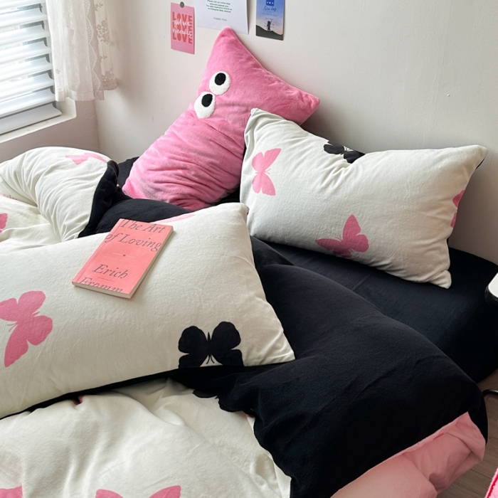 91家纺网 家纺一手货源 找家纺 柚子 2023新款牛奶绒四件套-小众混搭系列 蝴蝶