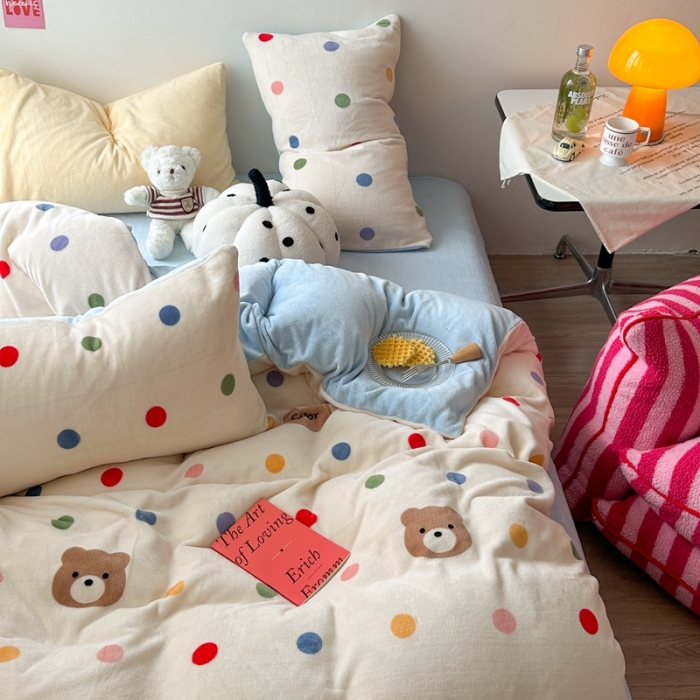 91家纺网 家纺一手货源 找家纺 柚子 2023新款牛奶绒四件套-小众混搭系列 趣多多