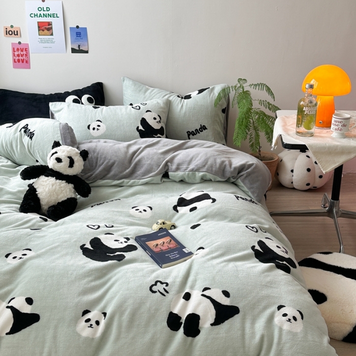 91家纺网 家纺一手货源 找家纺 柚子 2023新款牛奶绒四件套-小众混搭系列 趣味熊猫