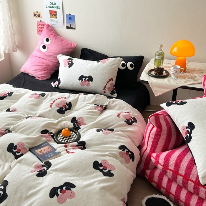 91家纺网 家纺一手货源 找家纺 柚子 2023新款牛奶绒四件套-小众混搭系列 小奶狗