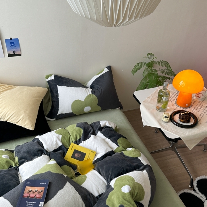 91家纺网 家纺一手货源 找家纺 柚子 2023新款牛奶绒四件套-小众混搭系列 原野