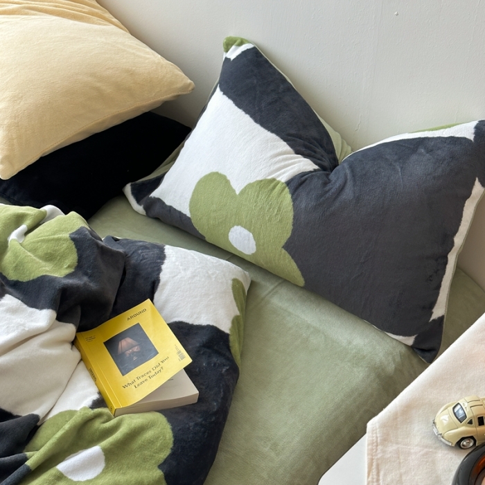 91家纺网 家纺一手货源 找家纺 柚子 2023新款牛奶绒四件套-小众混搭系列 原野