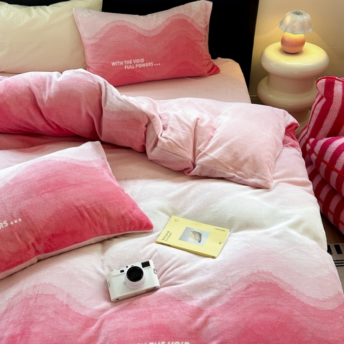 91家纺网 家纺一手货源 找家纺 （总）柚子 2023新款牛奶绒四件套-时尚系列