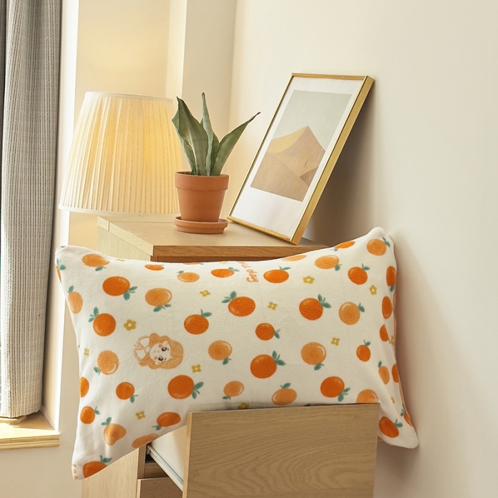 91家纺网 家纺一手货源 找家纺 梦莱斯 2023新款高克重保暖牛奶绒水晶绒印花四件套 橙子女孩