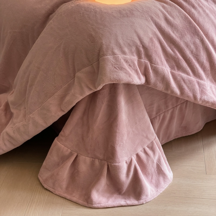 91家纺网 家纺一手货源 找家纺 嗯呢2023新款高克重双拼兔毛绒牛奶绒保暖刺绣绒四件套 玫瑰之恋-豆沙