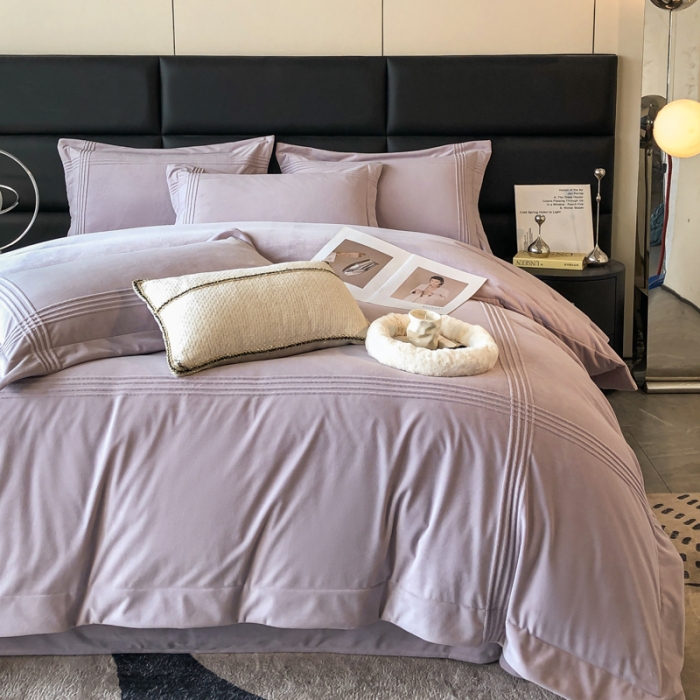 91家纺网 家纺一手货源 找家纺 嗯呢2023新款A类高克重婴儿绒牛奶绒埋绳保暖绒四件套 丁香紫