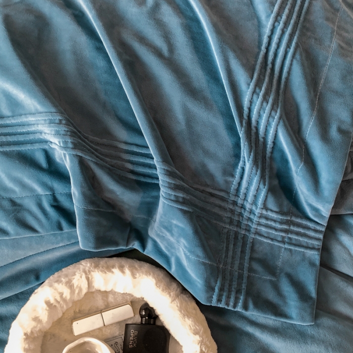 91家纺网 家纺一手货源 找家纺 嗯呢2023新款A类高克重婴儿绒牛奶绒埋绳保暖绒四件套 湖兰