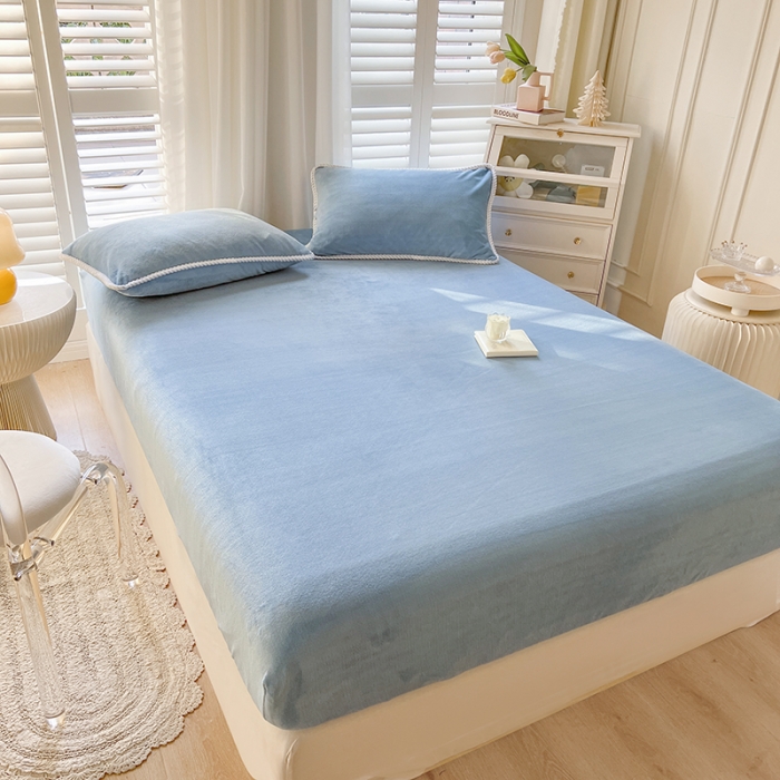 91家纺网 家纺一手货源 找家纺 857 2023新款牛奶绒床笠 宝石蓝