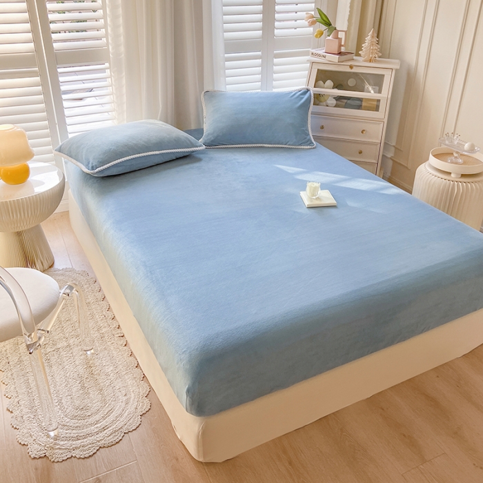 91家纺网 家纺一手货源 找家纺 857 2023新款牛奶绒床笠 宝石蓝