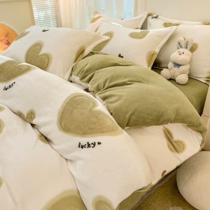 91家纺网 家纺一手货源 找家纺 川悦生活 直播爆款ins网红风200克印花小清新卡通牛奶绒四件套 萌心