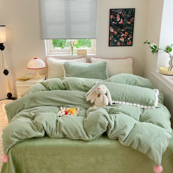 91家纺网 家纺一手货源 找家纺 艾米家居 2023新款秋冬懒兔绒四件套-球球款 果绿