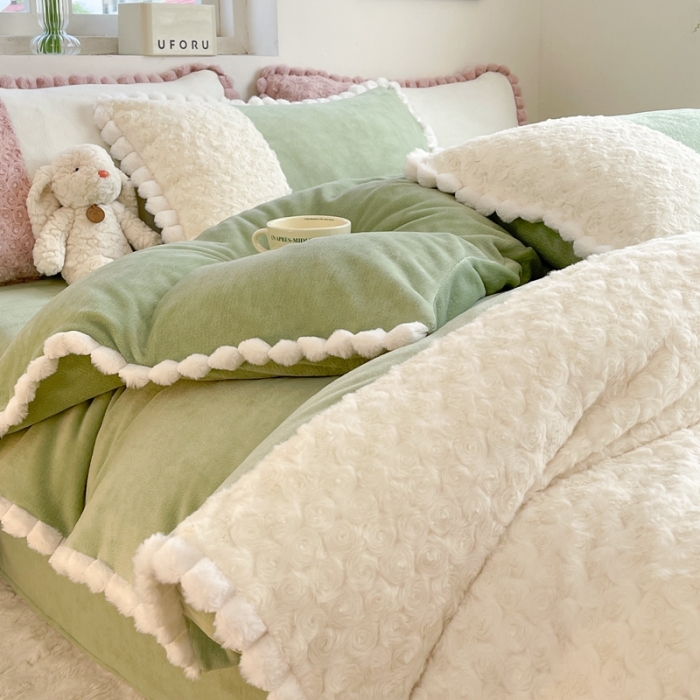 91家纺网 家纺一手货源 找家纺 艾米家居 2023新款秋冬懒兔玫瑰绒牛奶绒四件套 果绿