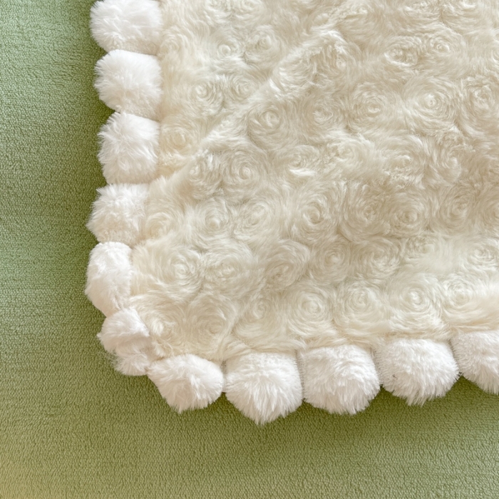 91家纺网 家纺一手货源 找家纺 艾米家居 2023新款秋冬懒兔玫瑰绒牛奶绒四件套 果绿